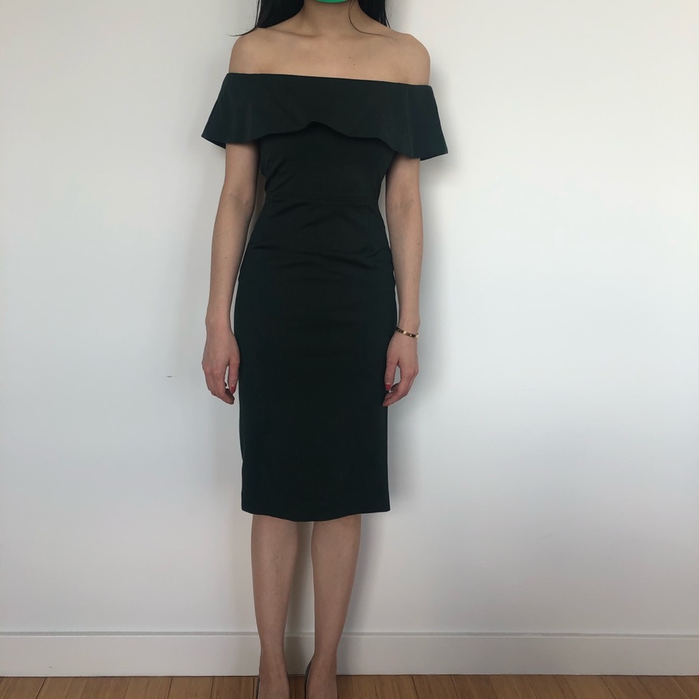 Aritzia (Babaton) gorgeous black dress